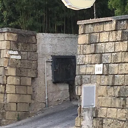 Tenuta Michele Nápoles